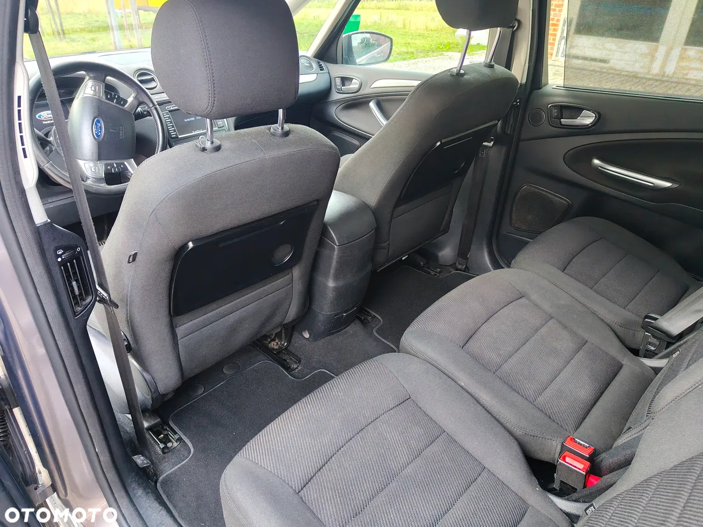 2012 Ford S-Max, photograph 12