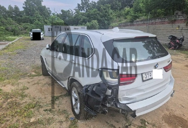 2018 BMW X5 xDrive40d, photograph 2