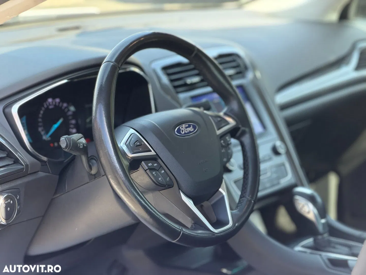 2022 Ford Mondeo 2.0 HEV Titanium, photograph 7