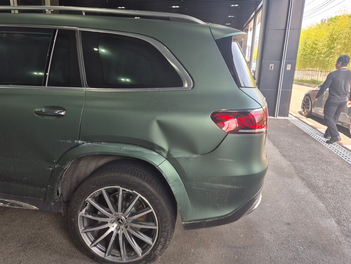 2022 Mercedes-Benz GLS580 4MATIC, photograph 8