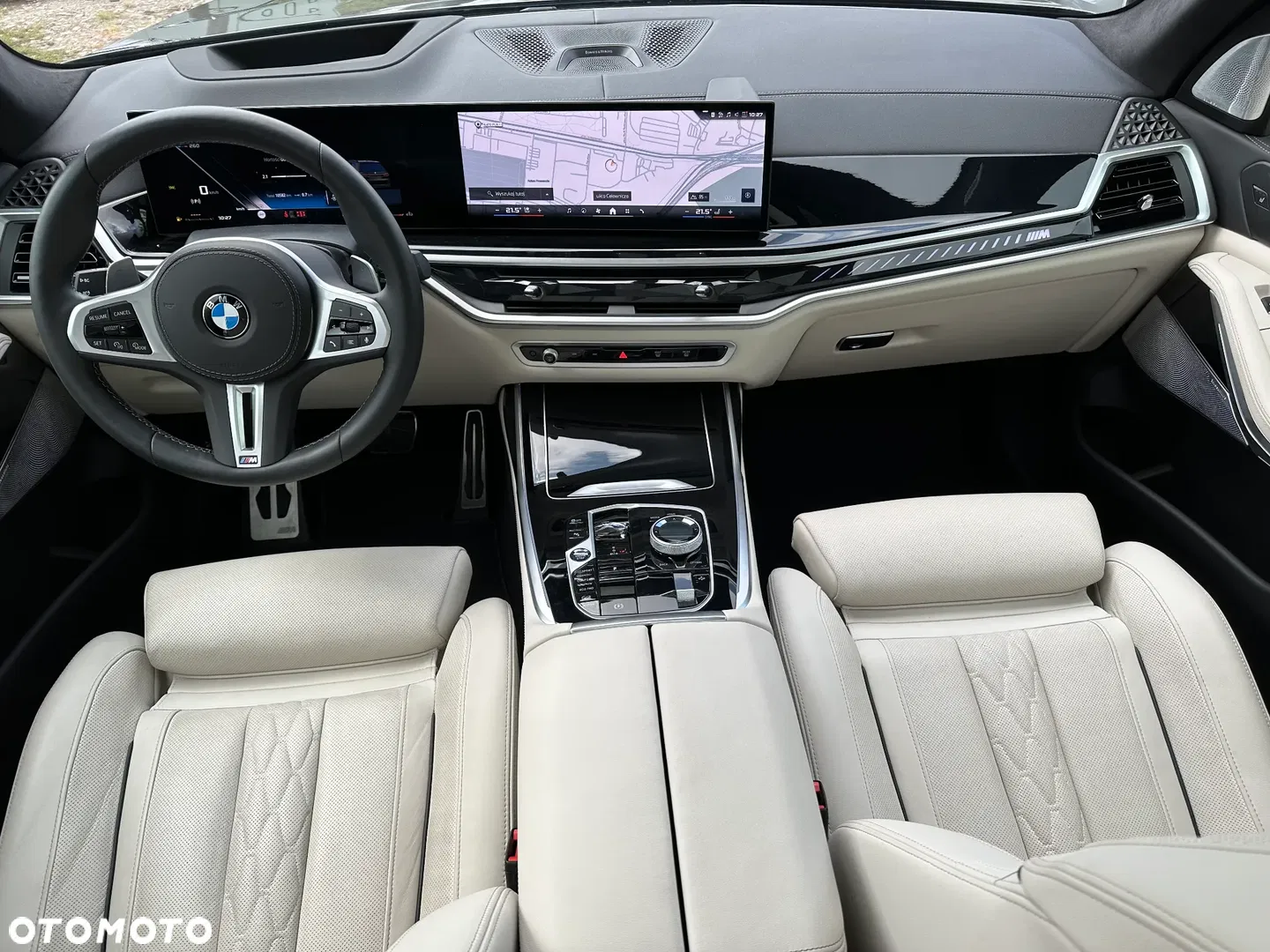 2025 BMW X7 M60i xDrive mHEV sport, photograph 8