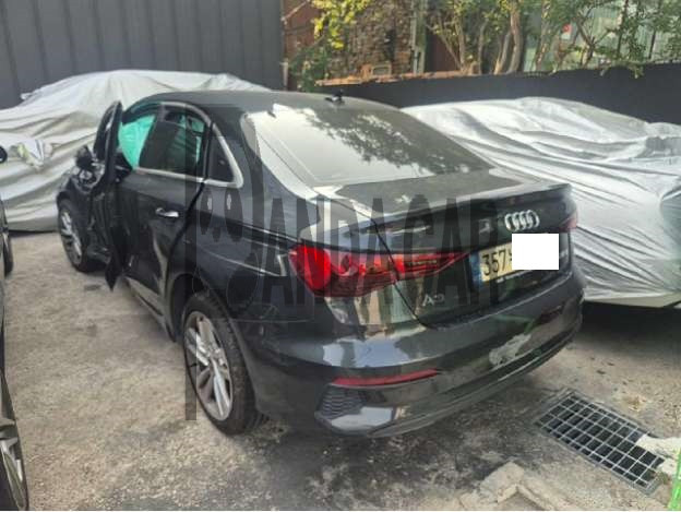 2023 Audi A3 40 TFSI, photograph 2