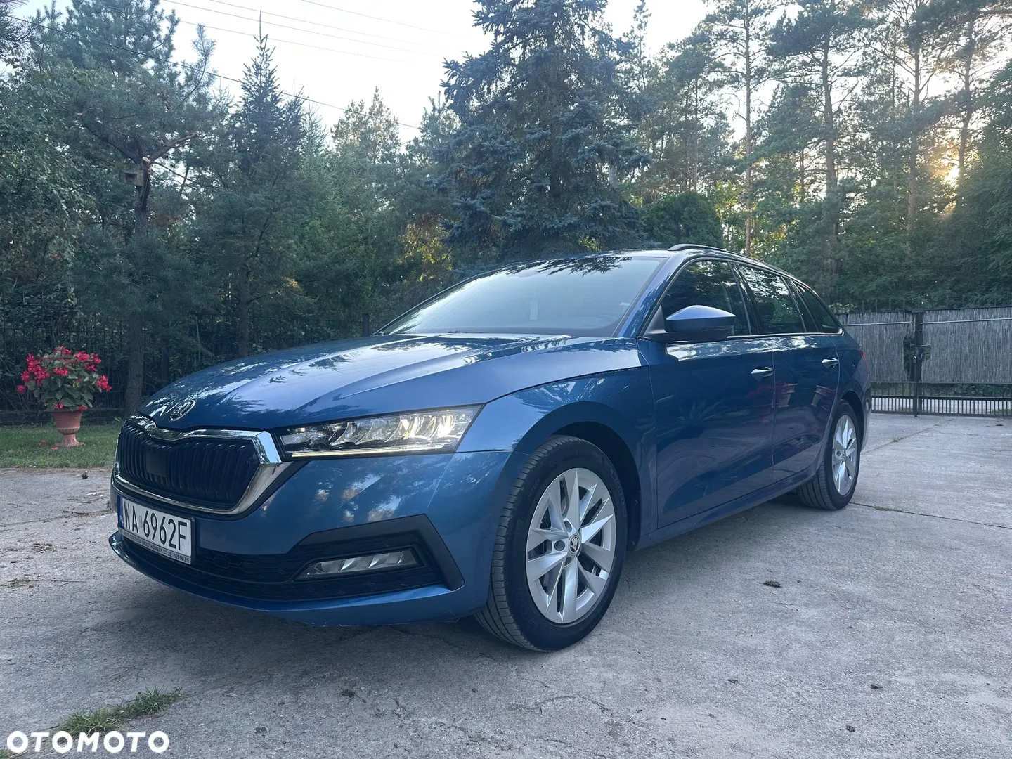 Skoda Octavia 2.0 TDI Ambition — photo 1 of 17
