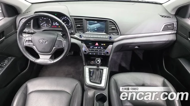 2015 Hyundai AVANTE 1.6 GDI Smart, photograph 7