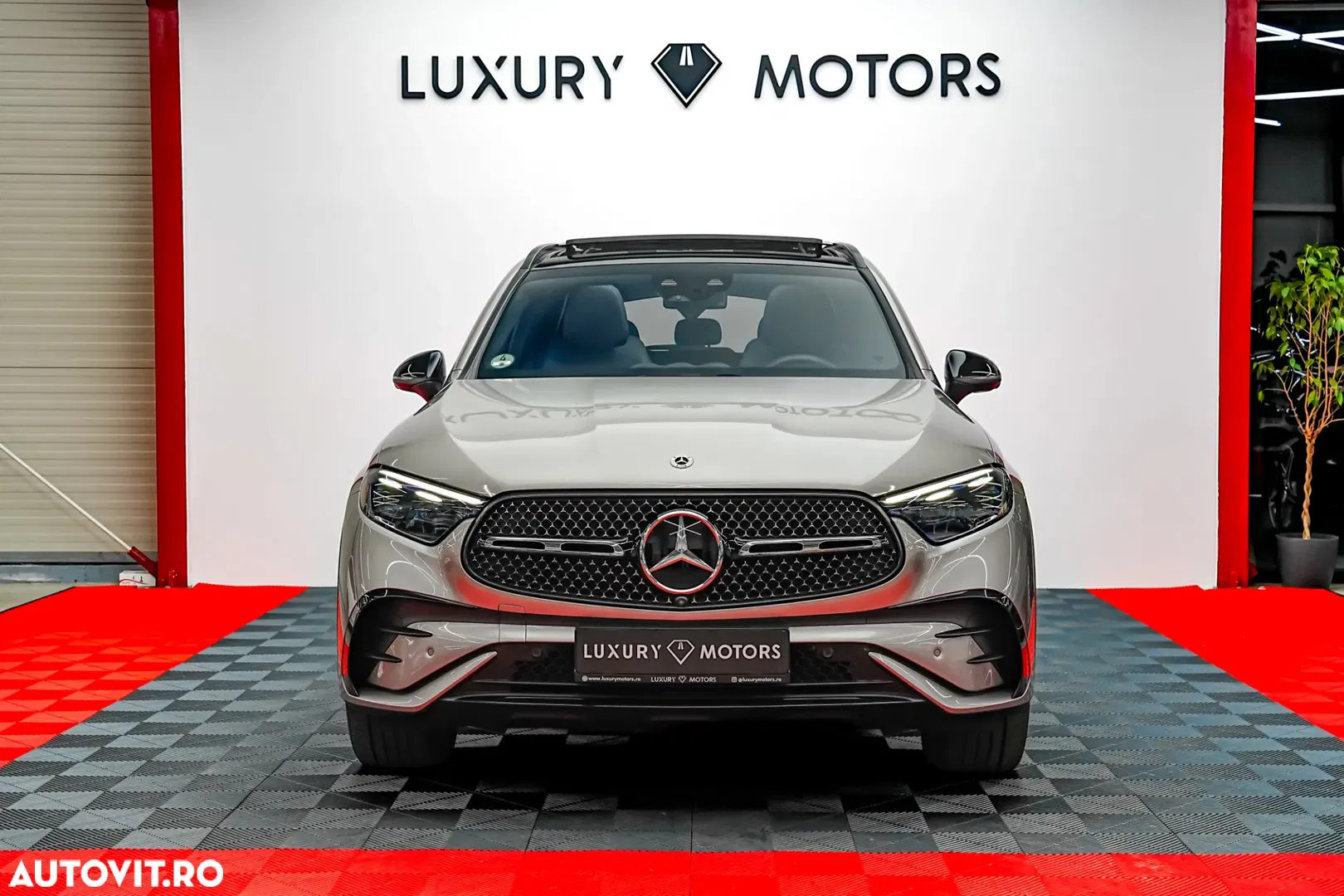 2023 Mercedes-Benz GLC 220 d 4Matic 9G-TRONIC AMG Line Advanced, photograph 3