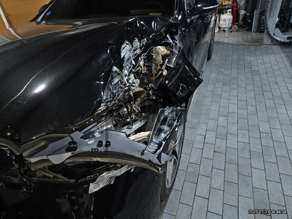 2023 Mercedes-Benz S400 d 4MATIC, photograph 2