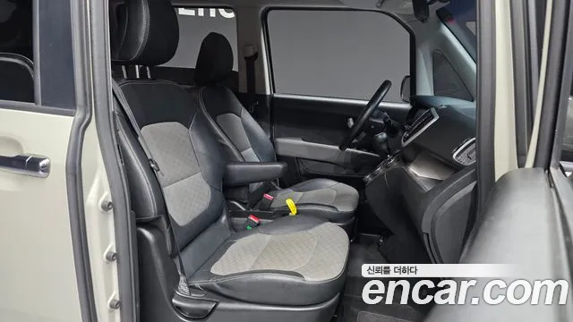 2019 Kia RAY Luxury, photograph 7