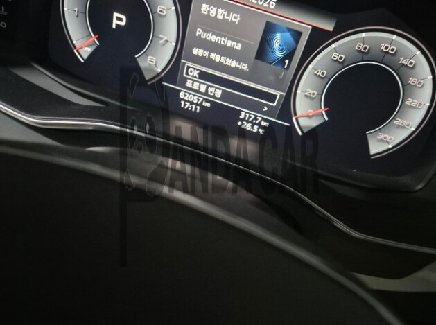 2020 Audi A7 55 TFSI quattro, photograph 3