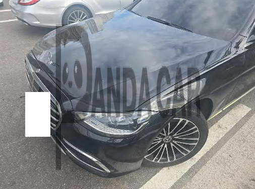 2022 Mercedes-Benz S350 d, photograph 4