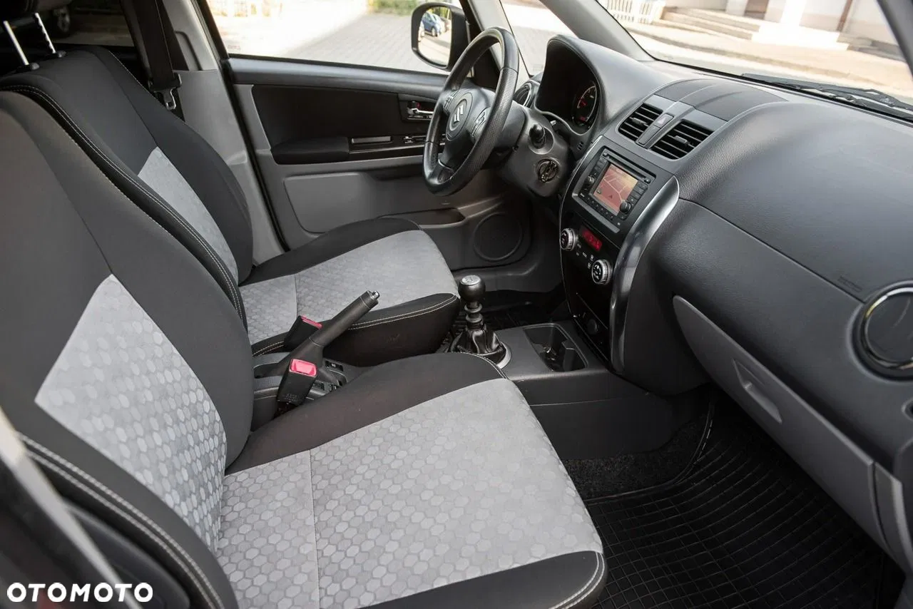 2014 Suzuki SX4 Classic 2.0 DDiS 4x4 Club, photograph 9
