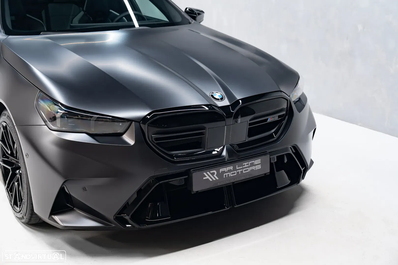 2025 BMW Série 5 Touring xDrive, photograph 6