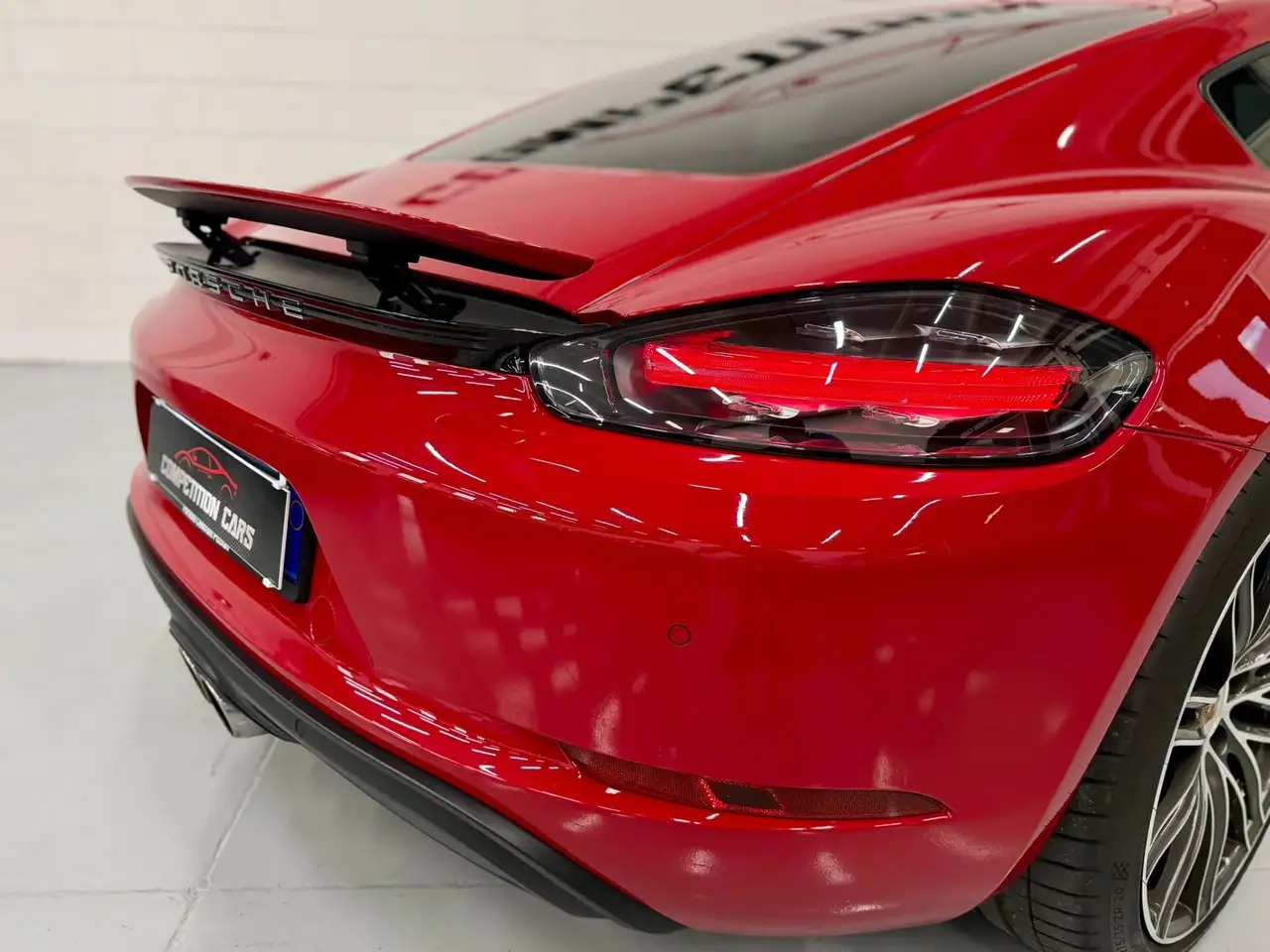 2018 Porsche Cayman Porsche Cayman 718, photograph 4