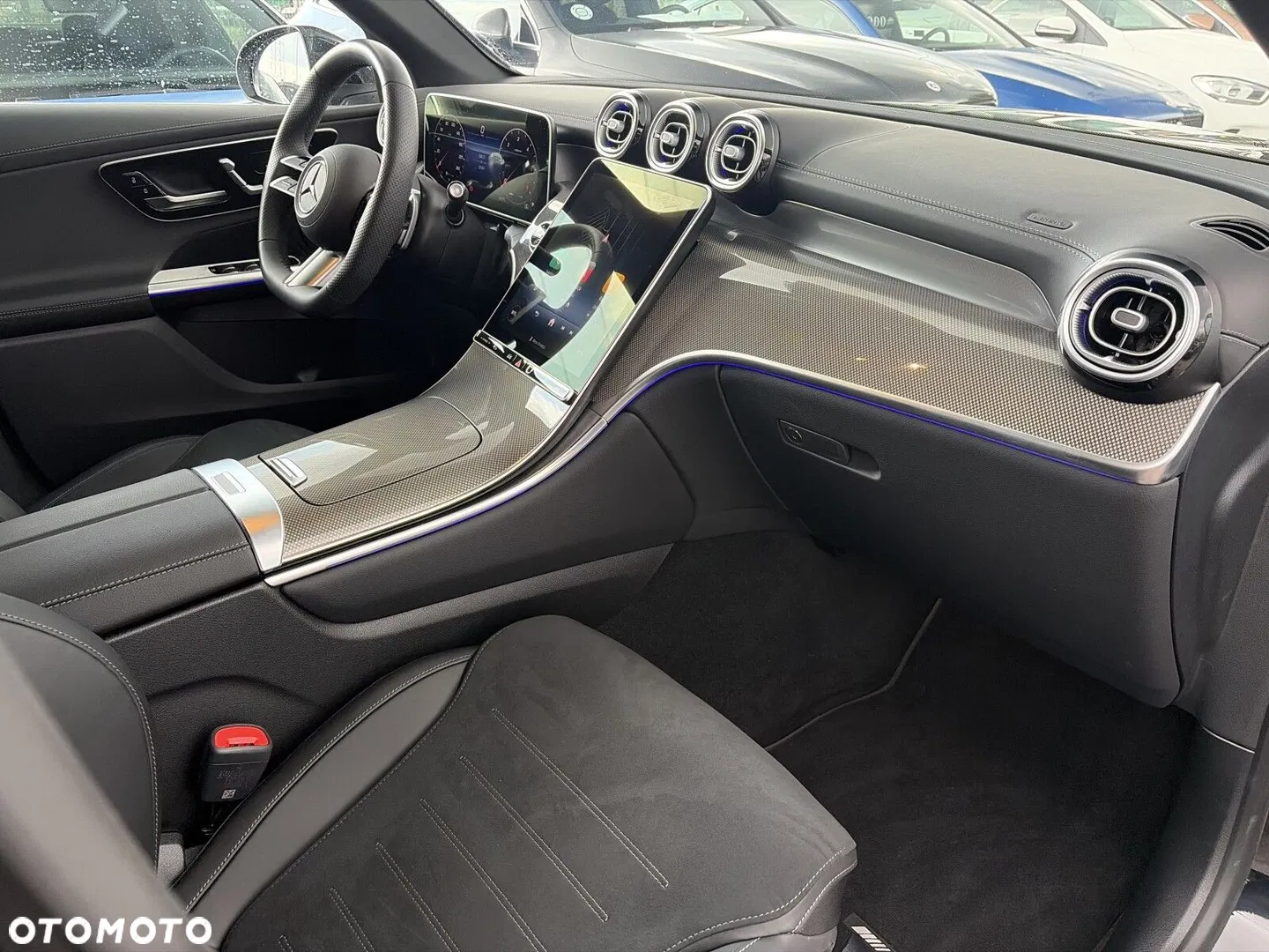 2025 Mercedes-Benz GLC 300 d mHEV 4-Matic AMG Line, photograph 12
