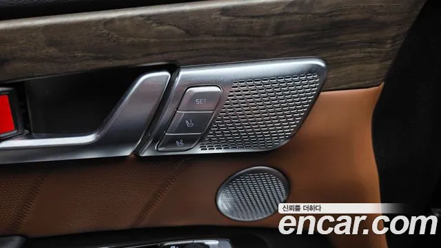 2023 Kia Mohave Diesel 3.0 4WD 7-Seater, photograph 7