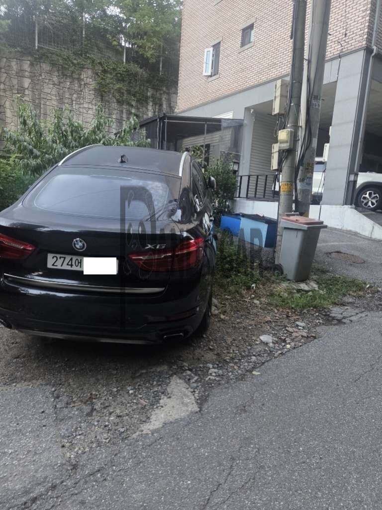 2017 BMW X6 xDrive40d, photograph 3