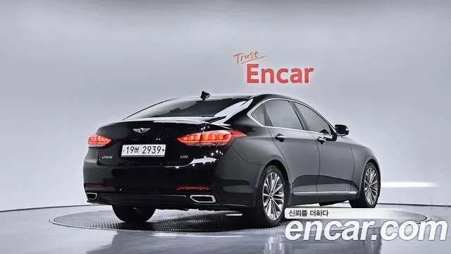 Hyundai Genesis G330 Premium — photo 1 of 20