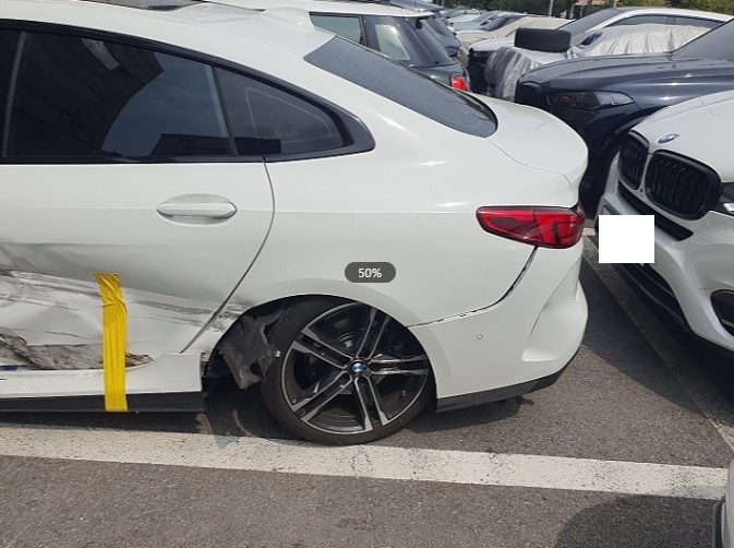 2024 BMW 220i Gran Coupe, photograph 2
