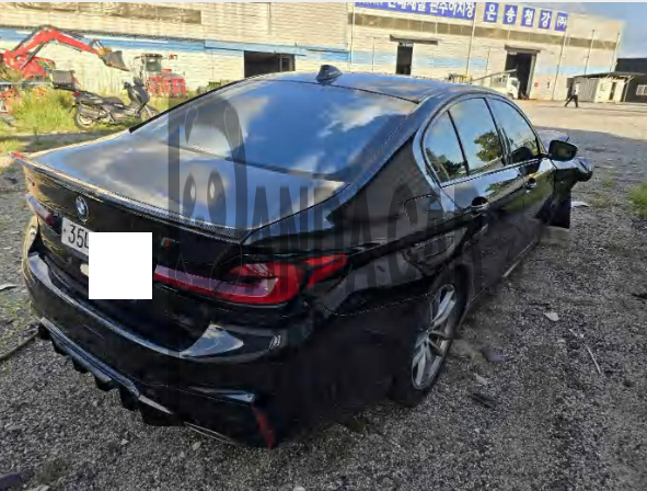2017 BMW 520d xDrive, photograph 3