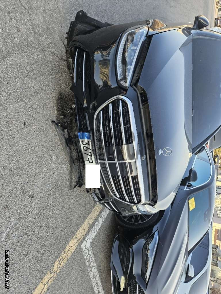 2022 Mercedes-Benz S400 d 4MATIC, photograph 3