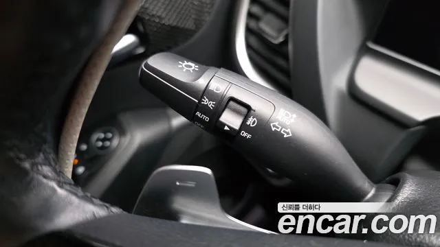 Kia Seltos Gasoline 2.0 2WD — photo 1 of 32