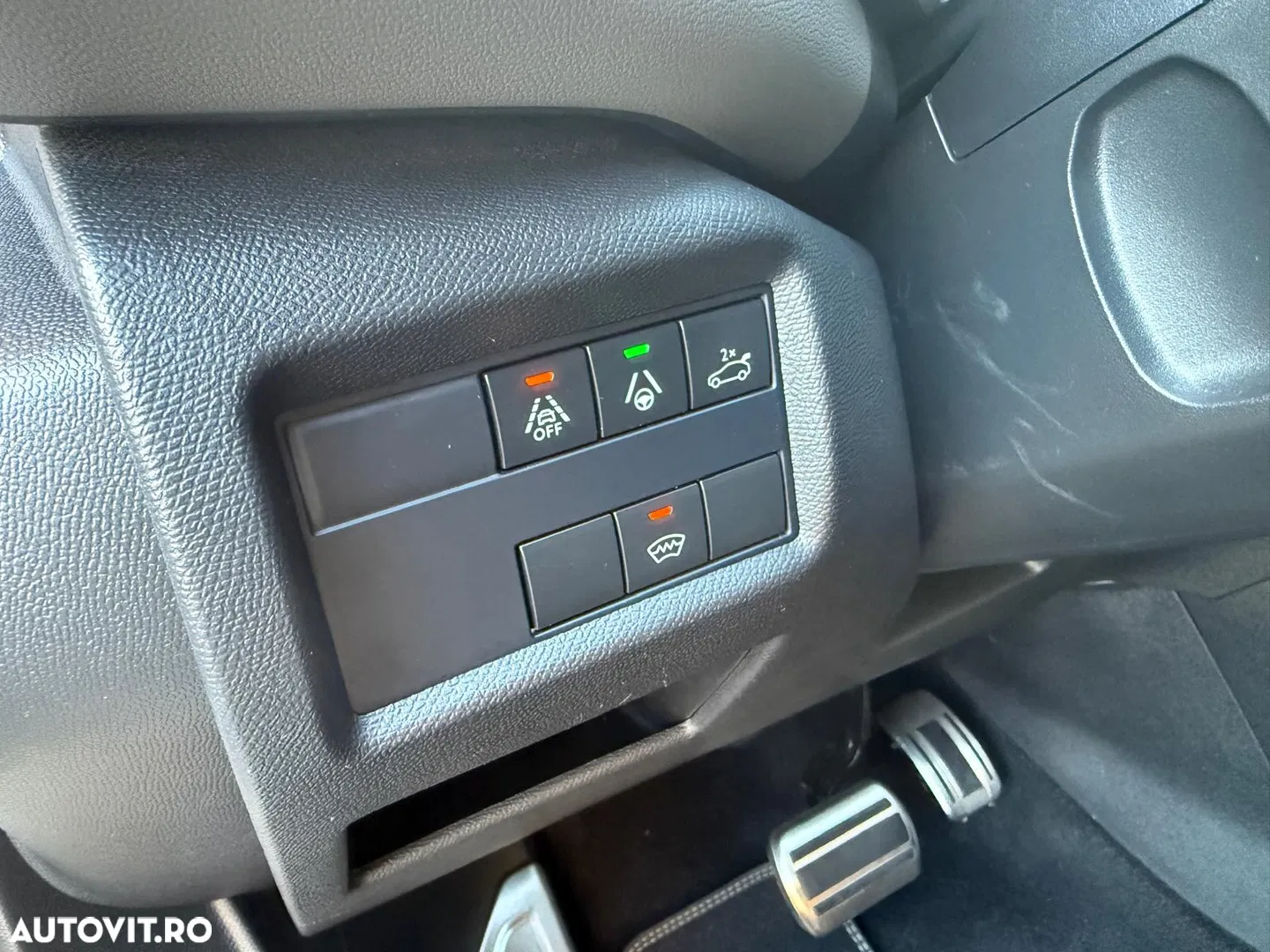 2020 Citroën C5 Aircross 1.5 BlueHDi S&S EAT8 Shine, photograph 8