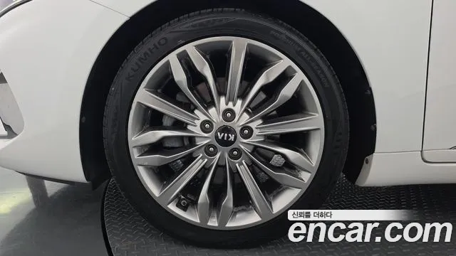 2020 Kia K7 2.5 GDI X Edition, photograph 8