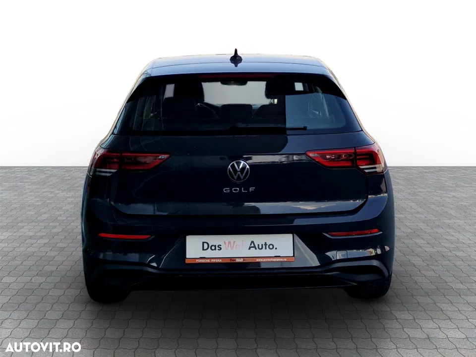 2021 Volkswagen Golf 1.0 TSI Life, photograph 8