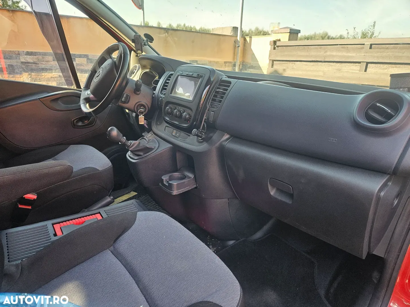 2016 Opel Vivaro, photograph 6