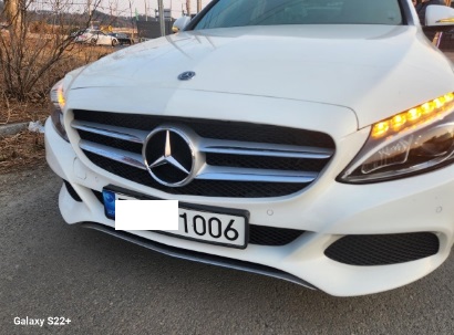 2018 Mercedes-Benz C220 d, photograph 1