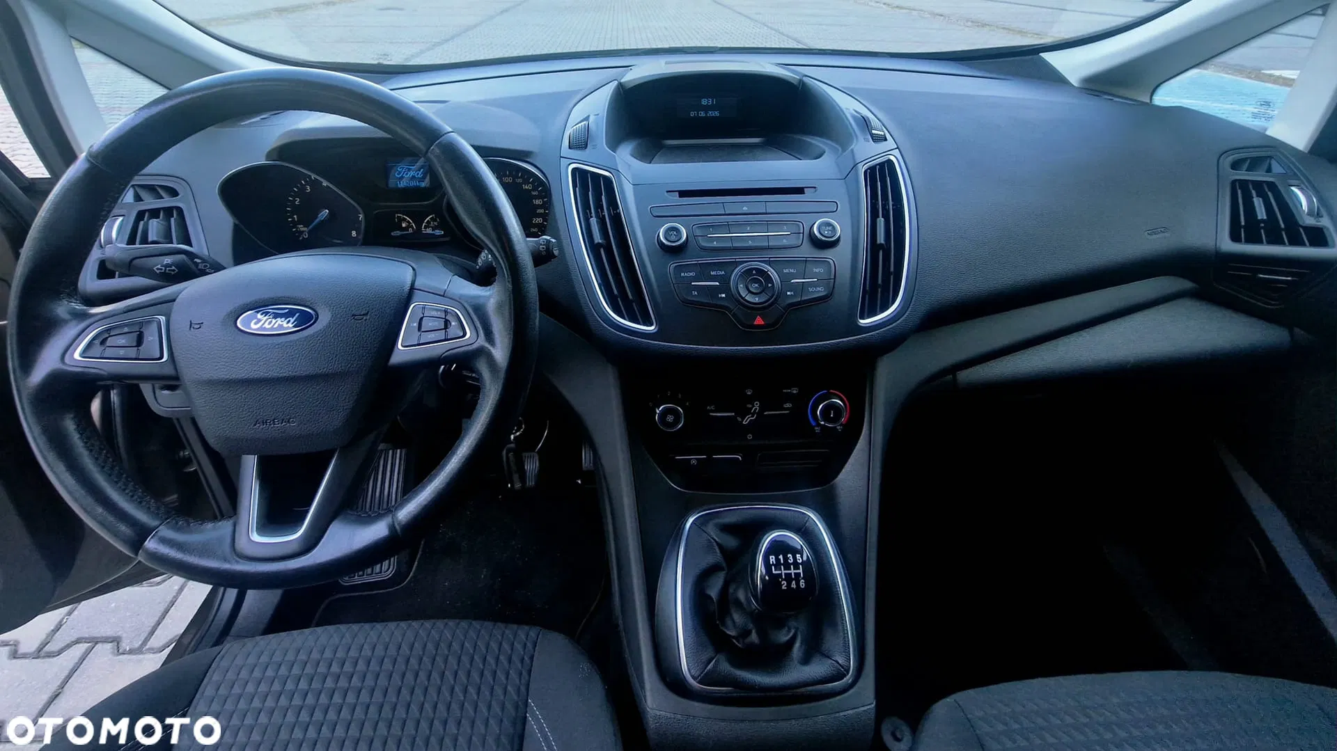 2017 Ford C-MAX, photograph 4