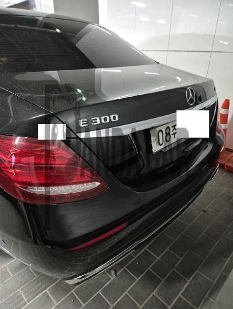 2018 Mercedes-Benz E300 4Matic, photograph 5