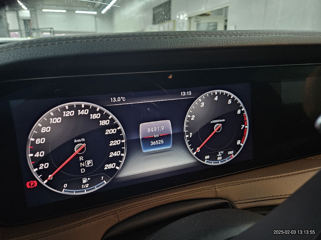 2020 Mercedes-Benz S 560 4MATIC, photograph 5