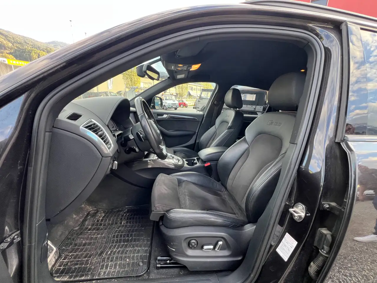 2016 Audi SQ5 3.0 TDI competition quattro, photograph 8
