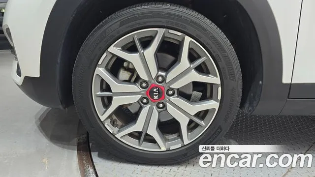 2019 Kia Seltos Diesel 1.6 4WD, photograph 2