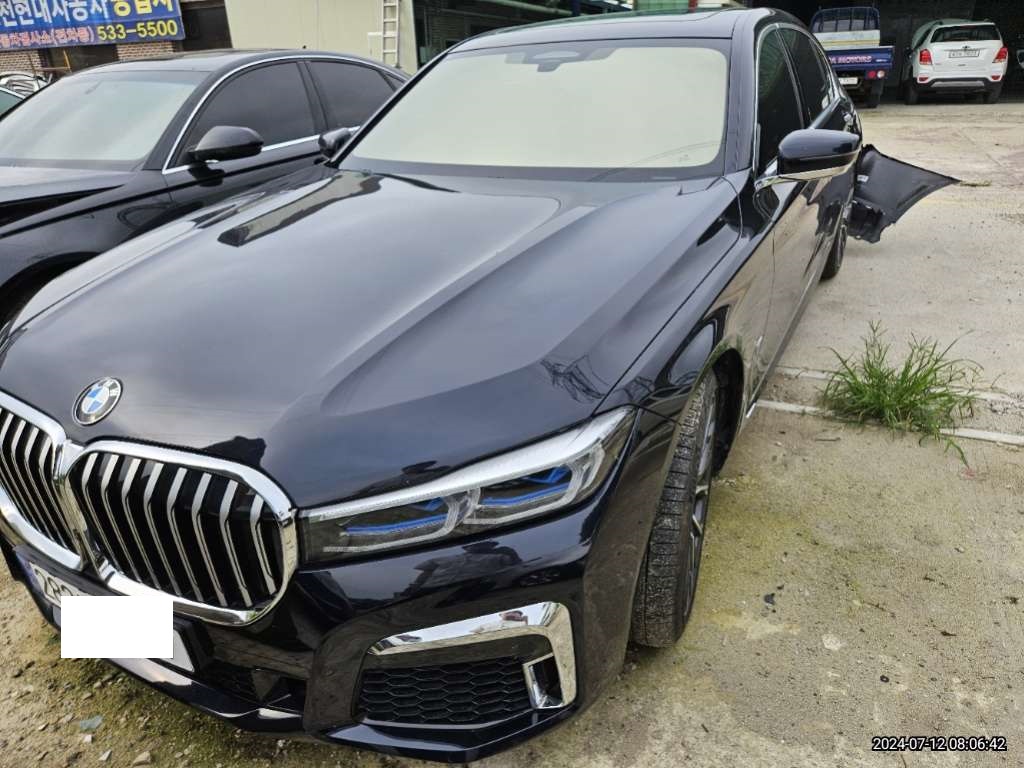 2022 BMW 730Ld xDrive, photograph 4