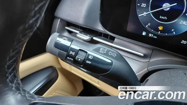 2022 Kia Canival Diesel 9-Seater Prestige, photograph 3