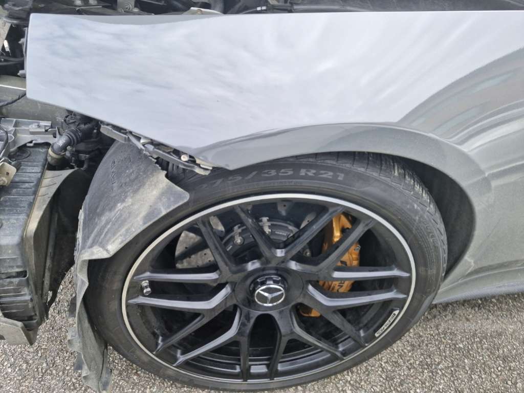 2019 Mercedes-AMG GT63 S 4Matic, photograph 4