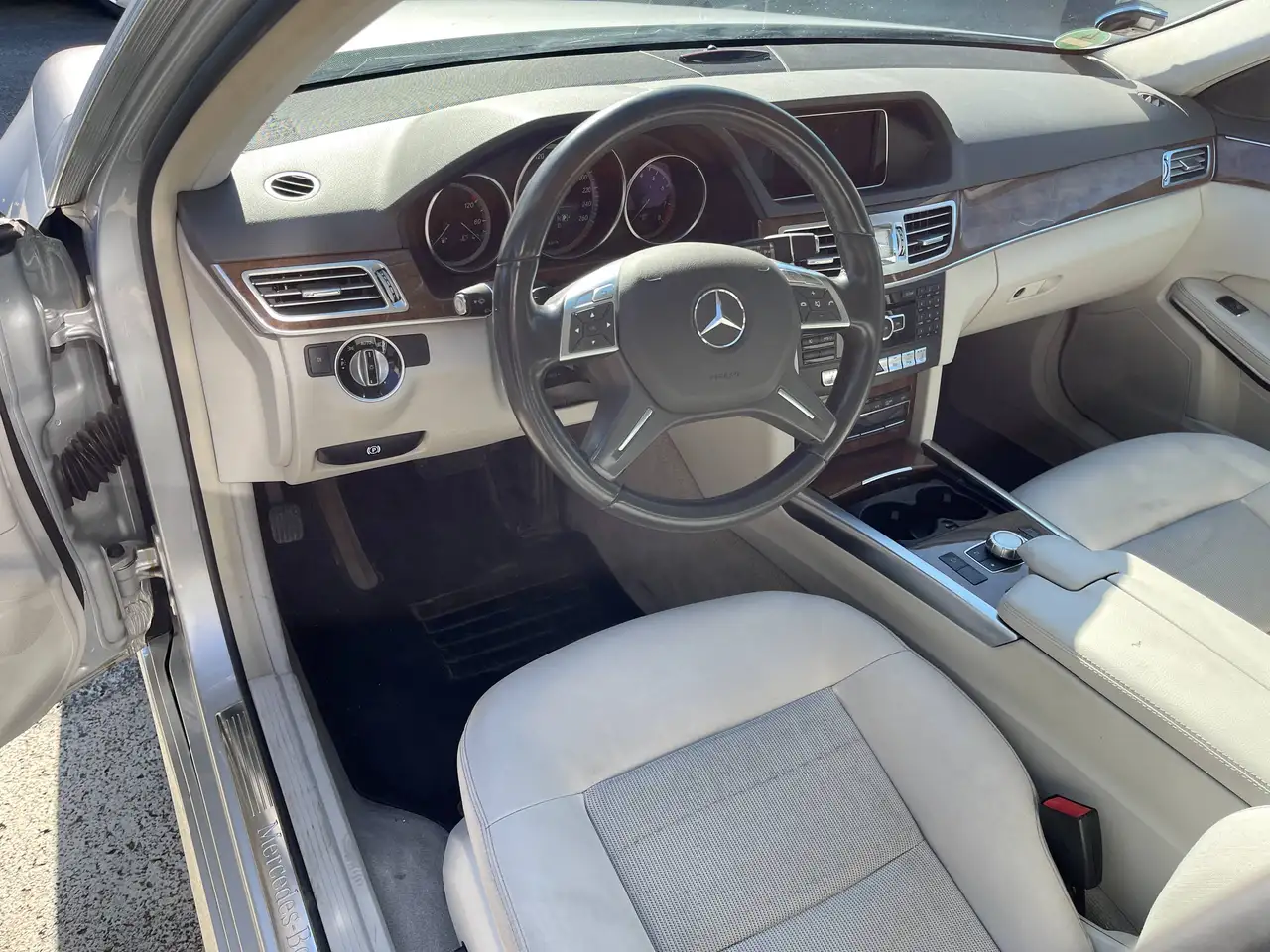 2013 Mercedes-Benz E 350 Finanzierung ab 249€| Rückfahrkamera| SHZ| 8X Bereifung| TÜV Neu, photograph 12