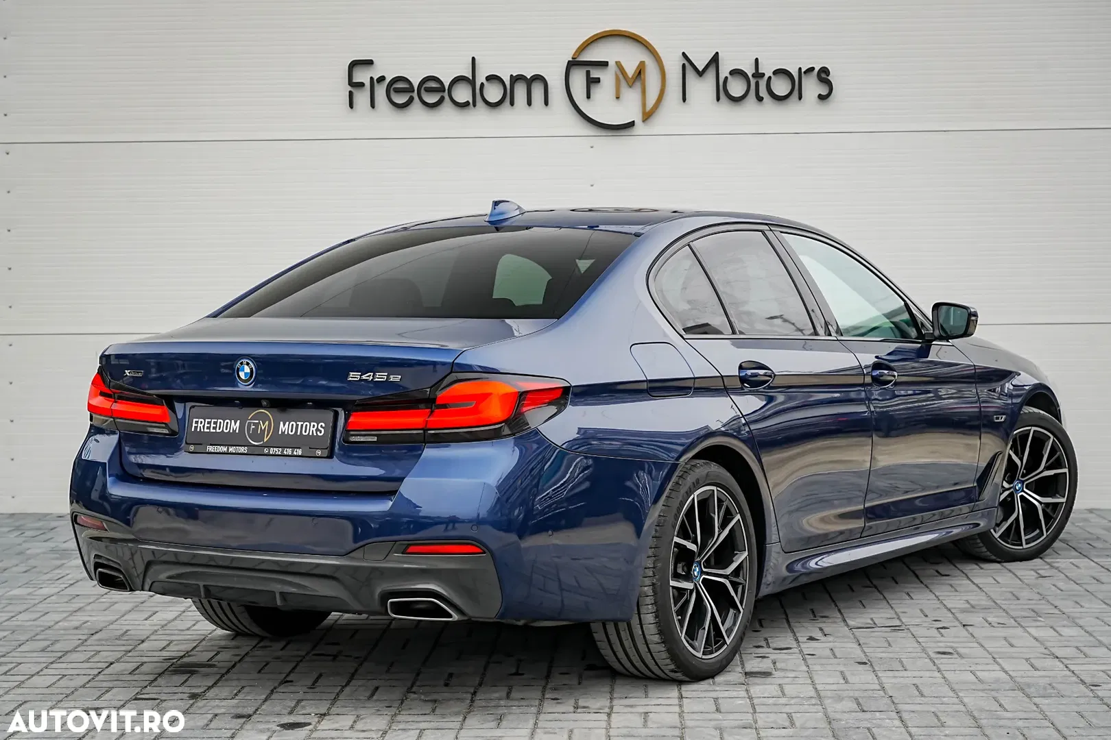 2021 BMW Seria 5 545e xDrive Aut. M Sport Edition, photograph 6