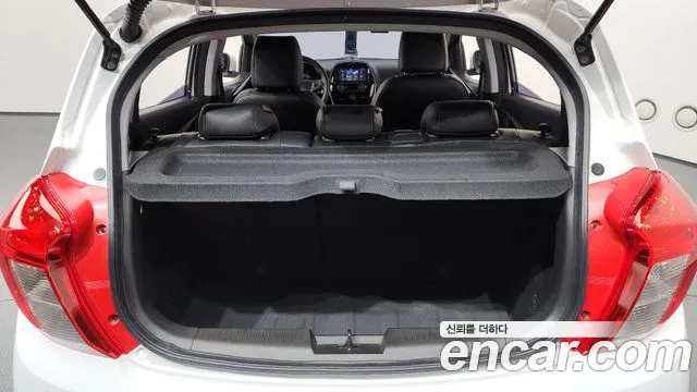 2019 ChevroletGMDaewoo Spark Premier, photograph 10