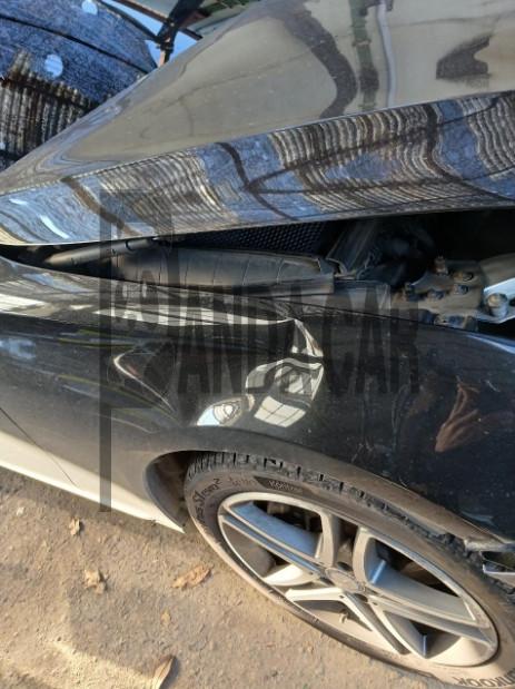 2018 Mercedes-Benz E220 d, photograph 2