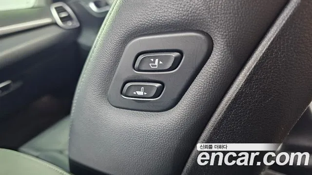 2018 Hyundai Grandeur Exclusive, photograph 4