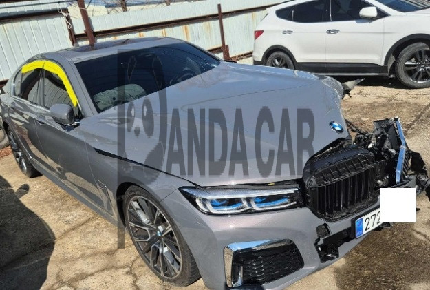 2021 BMW 730d xDrive, photograph 3