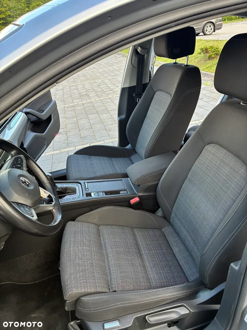 2020 Volkswagen Passat 2.0 TSI Business DSG, photograph 9