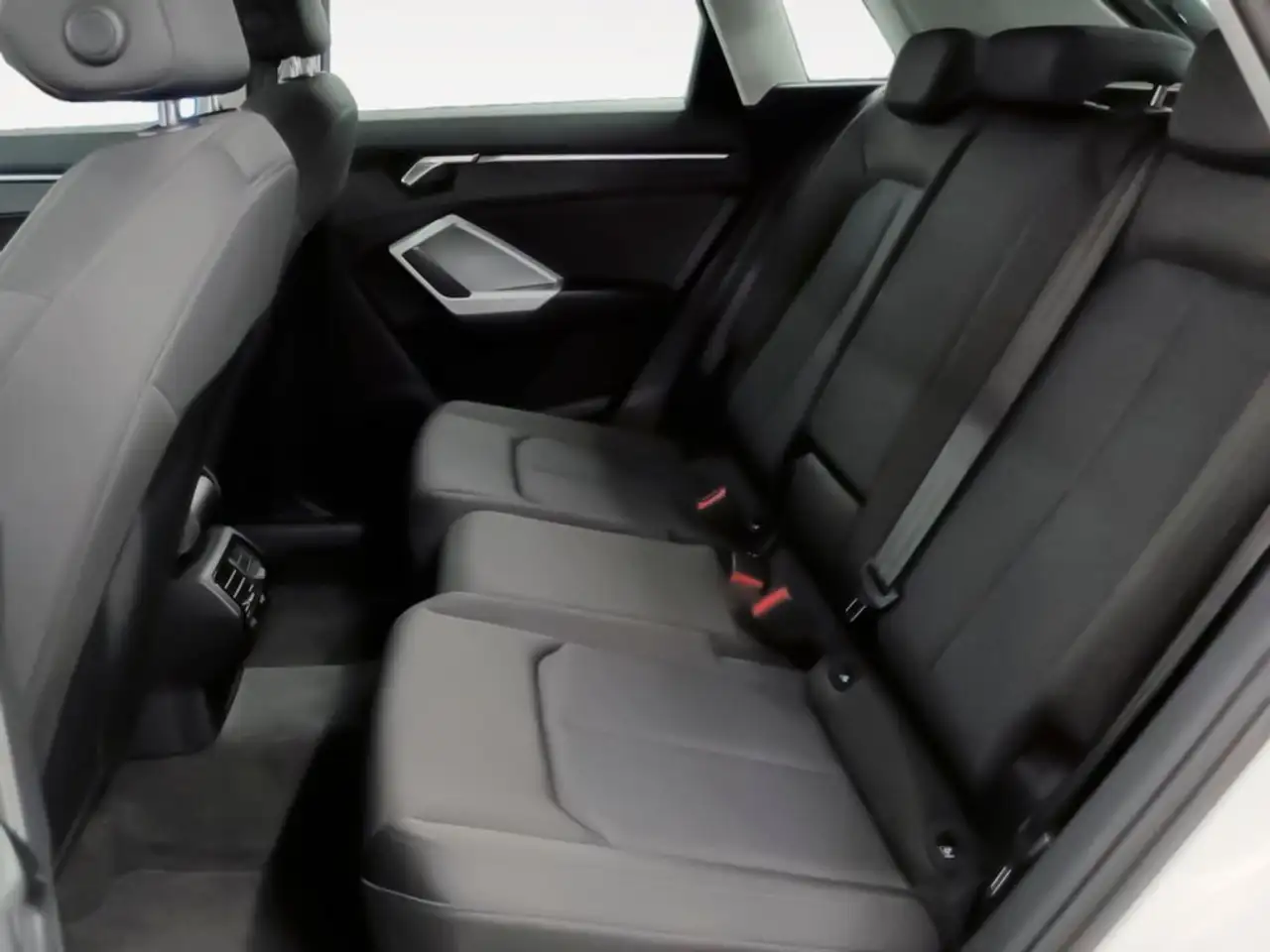 2023 Audi Q3 35 TDI Advanced S tronic 110kW, photograph 11