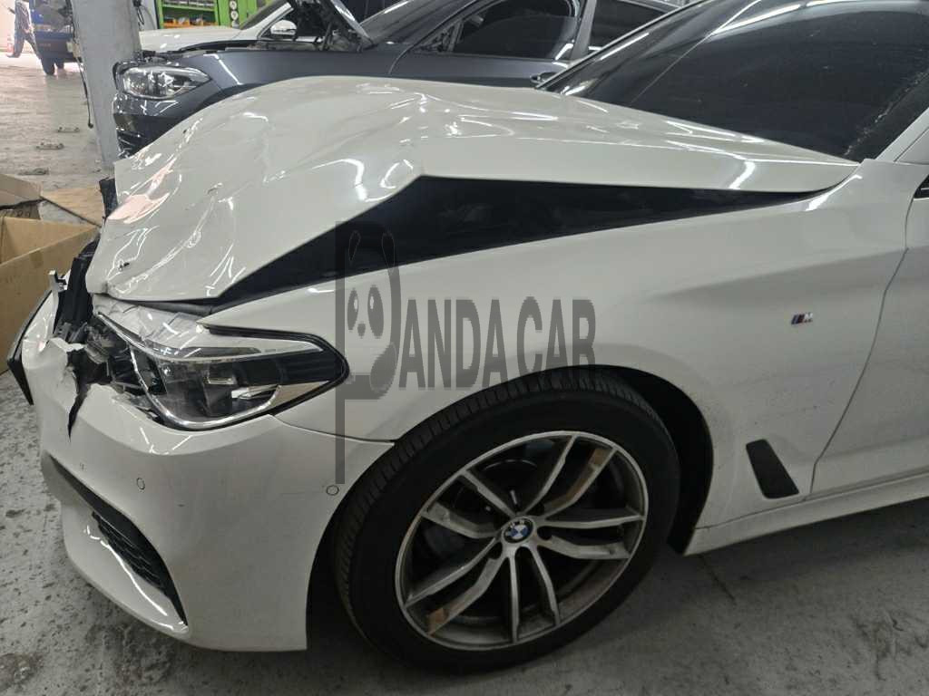 2017 BMW 520d, photograph 1
