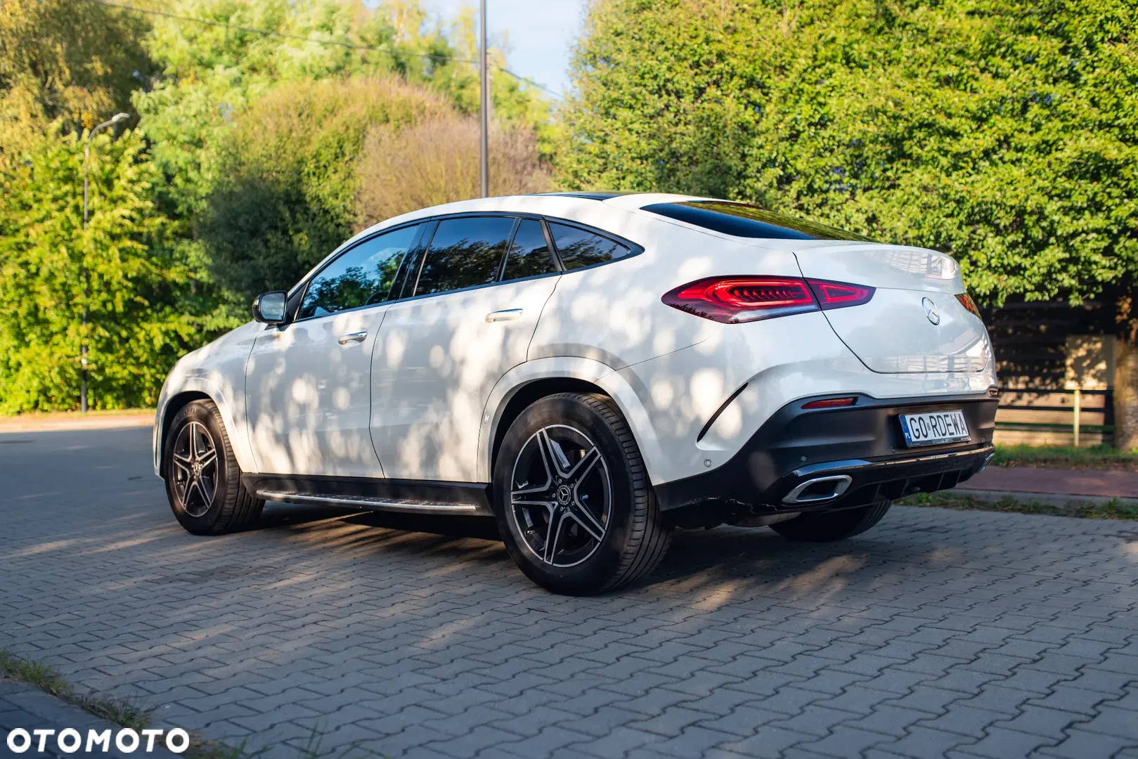2022 Mercedes-Benz GLE 400 d 4-Matic Premium Plus, photograph 9