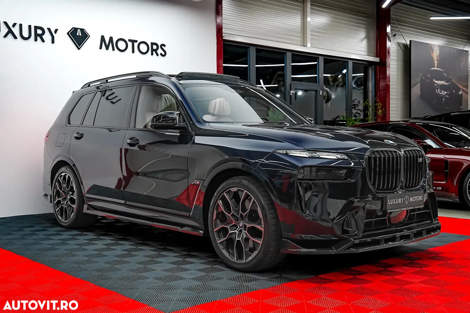 2023 BMW X7 M60i xDrive, photograph 5
