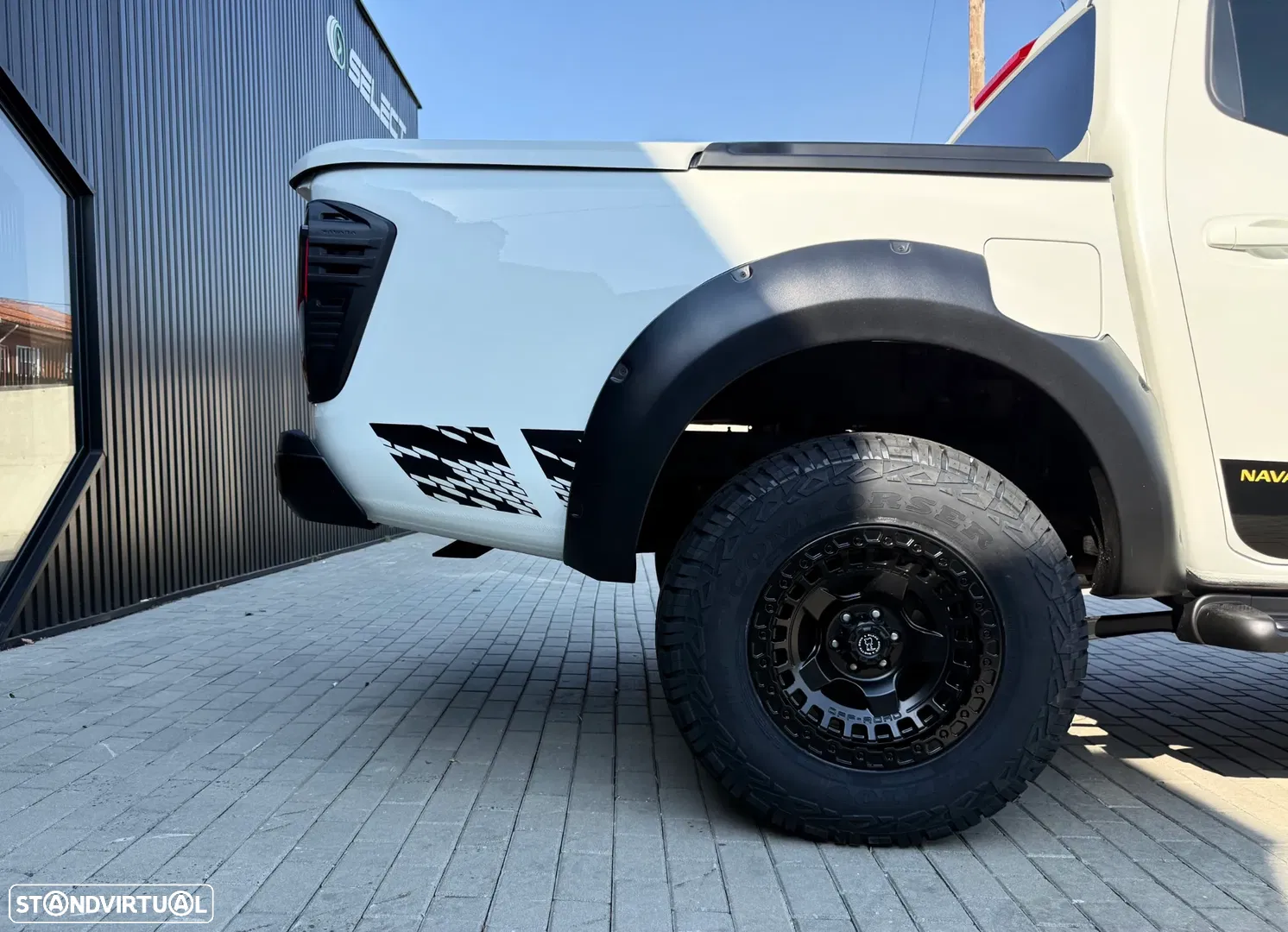 2018 Nissan Navara 2.3 dCi CD 4WD N-Guard Auto, photograph 8