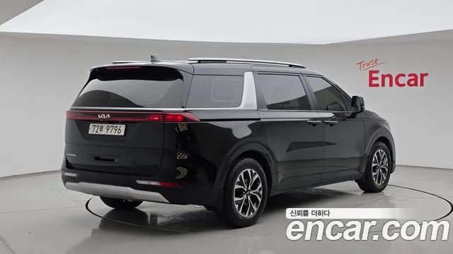 2023 Kia Canival Diesel 11-Seater Prestige, photograph 10
